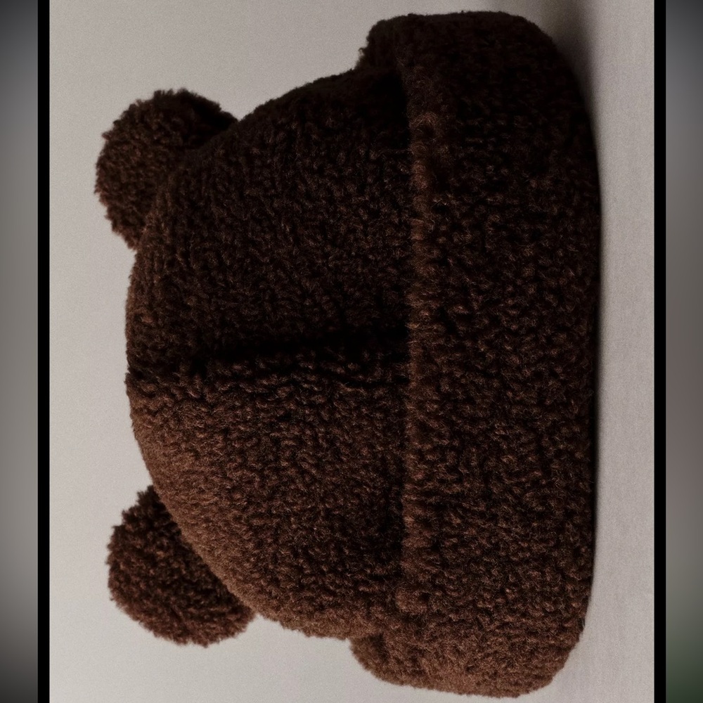 Zara Faux Shearling Hat With Ears - Picture 3 of 3